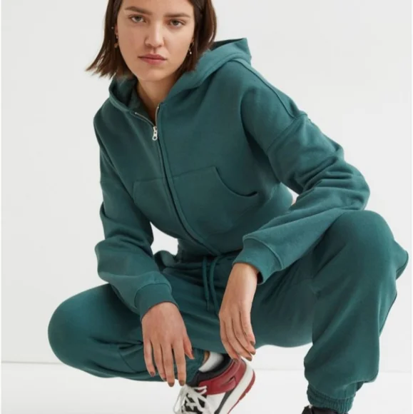 sold 🆕️ NWT H&M Hooded Crop Sweatshirt Jacket in 'Green' - Picture 3 of 8